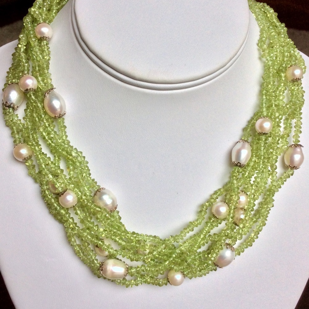 Genuine Peridot And Pearl Necklace